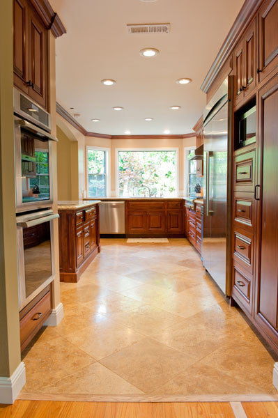 Classic style kitchen