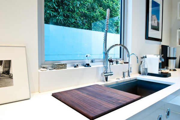 Seamless ultra-modern kitchen